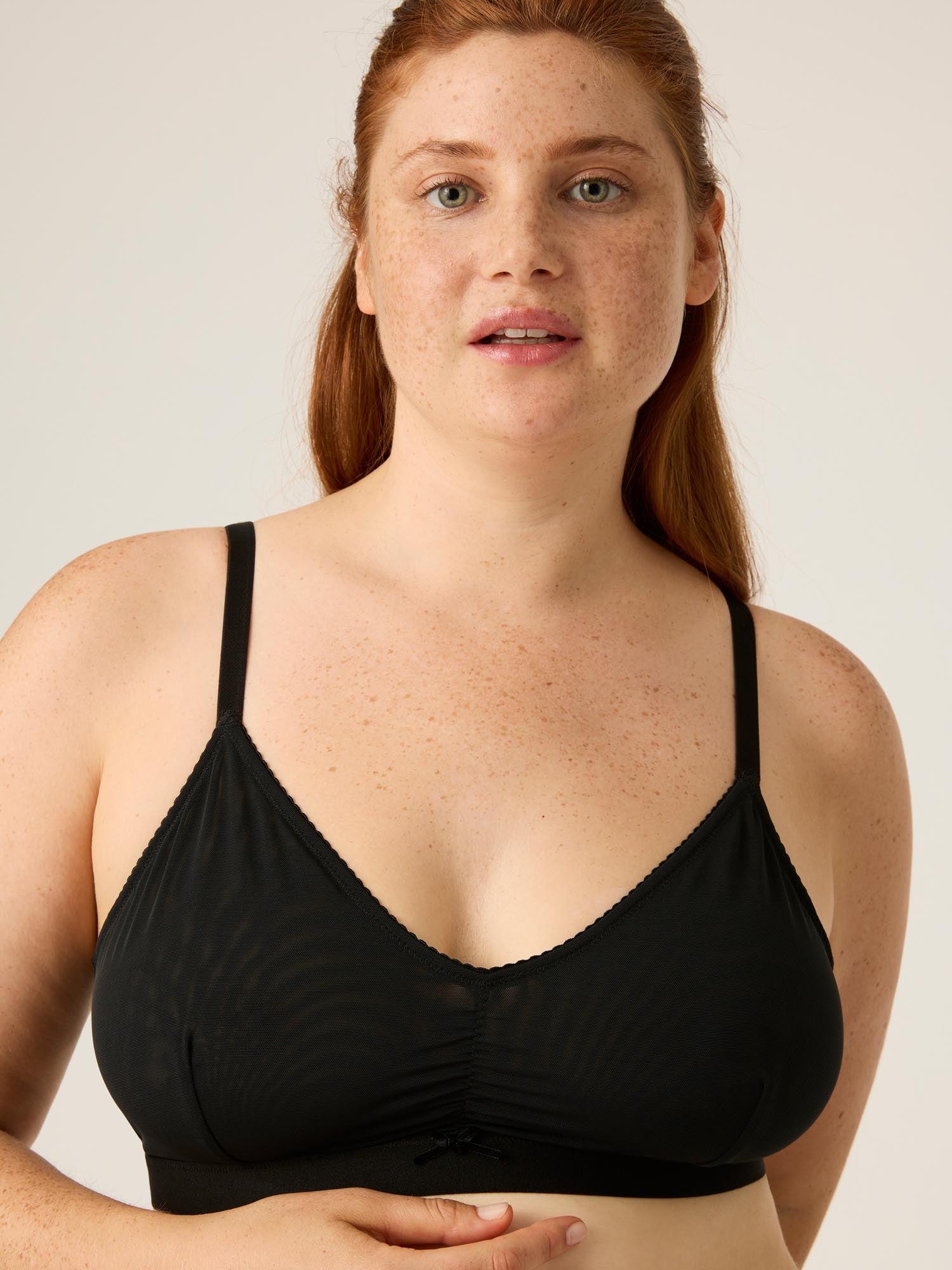 היפסטר סקסי Elena + ברלט Bianca