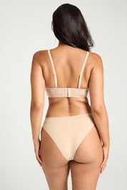 חזייה סופגת זיעה | אאוטלט