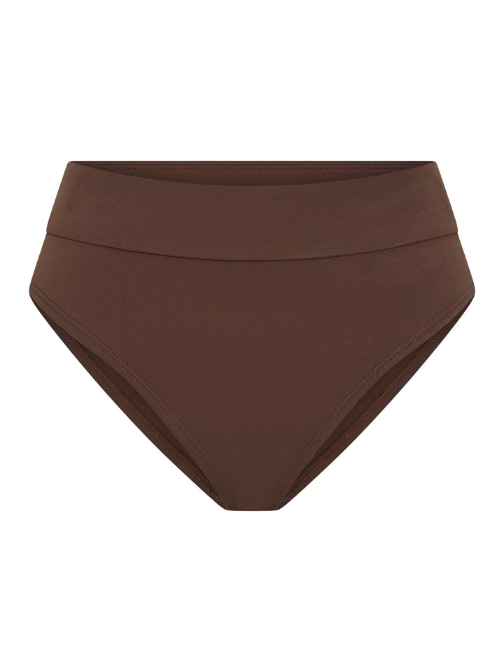 פקשוט של בגד ים היי-לג