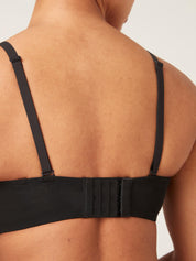 חזייה סופגת זיעה | אאוטלט