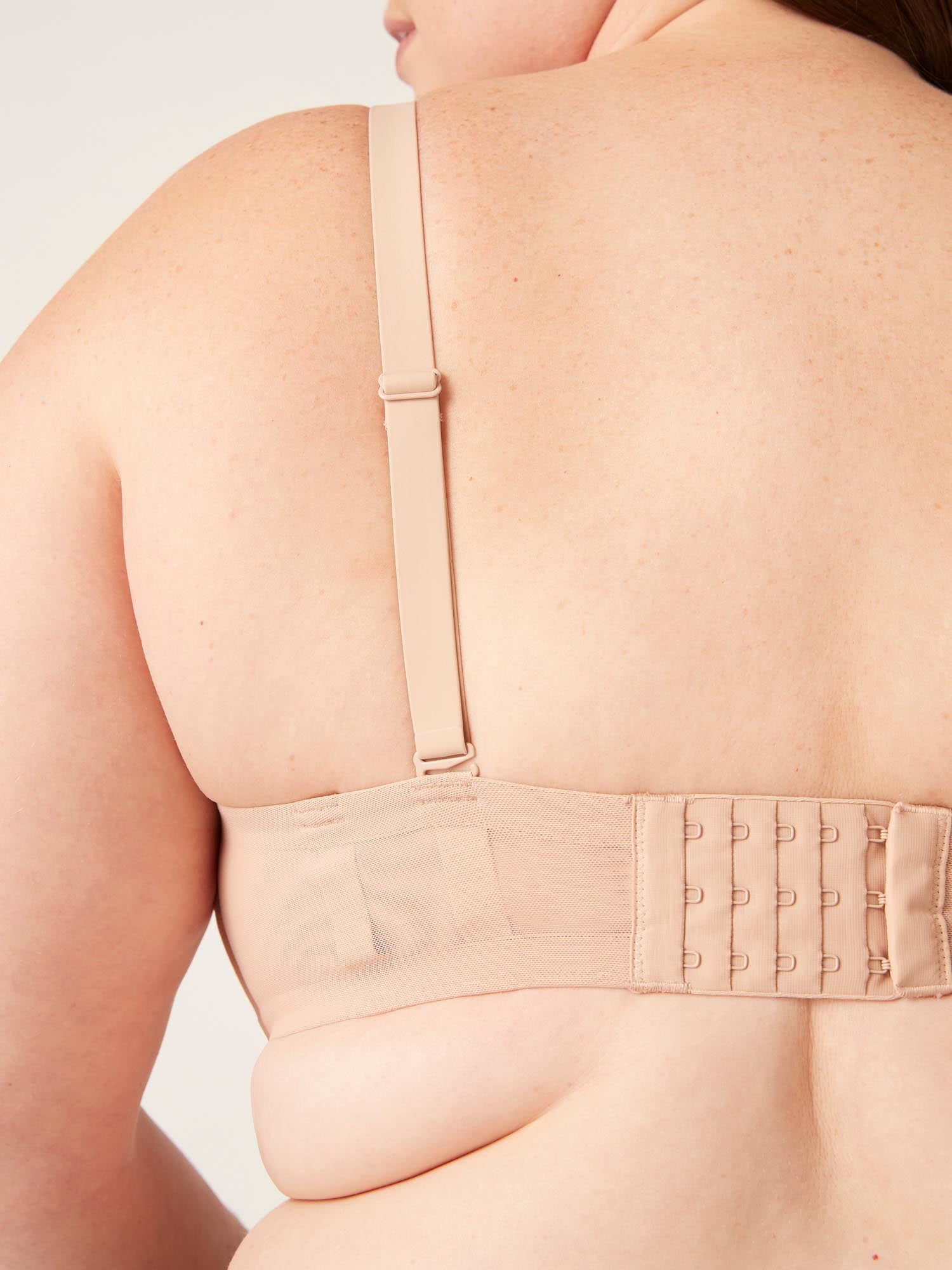 חזייה סופגת זיעה | אאוטלט