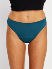 צ׳יקי ללא תפרים - ספיגה קלה - mallard blue | מידת הדוגמנית: XS