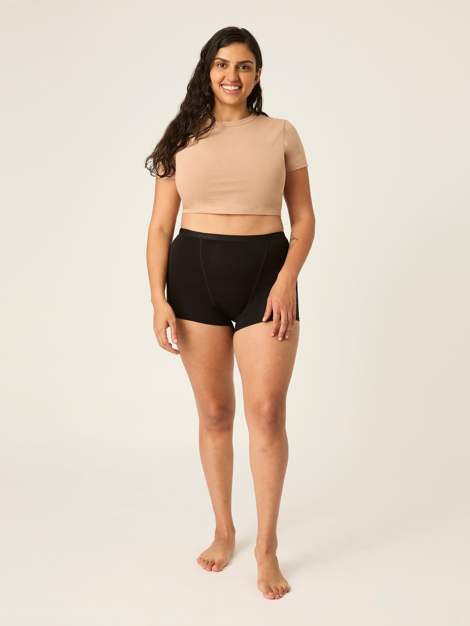 VEBSMHBLAW-MB_Vegan_Boyshort_MH_Black-5_model_Mays_16-XL.jpg