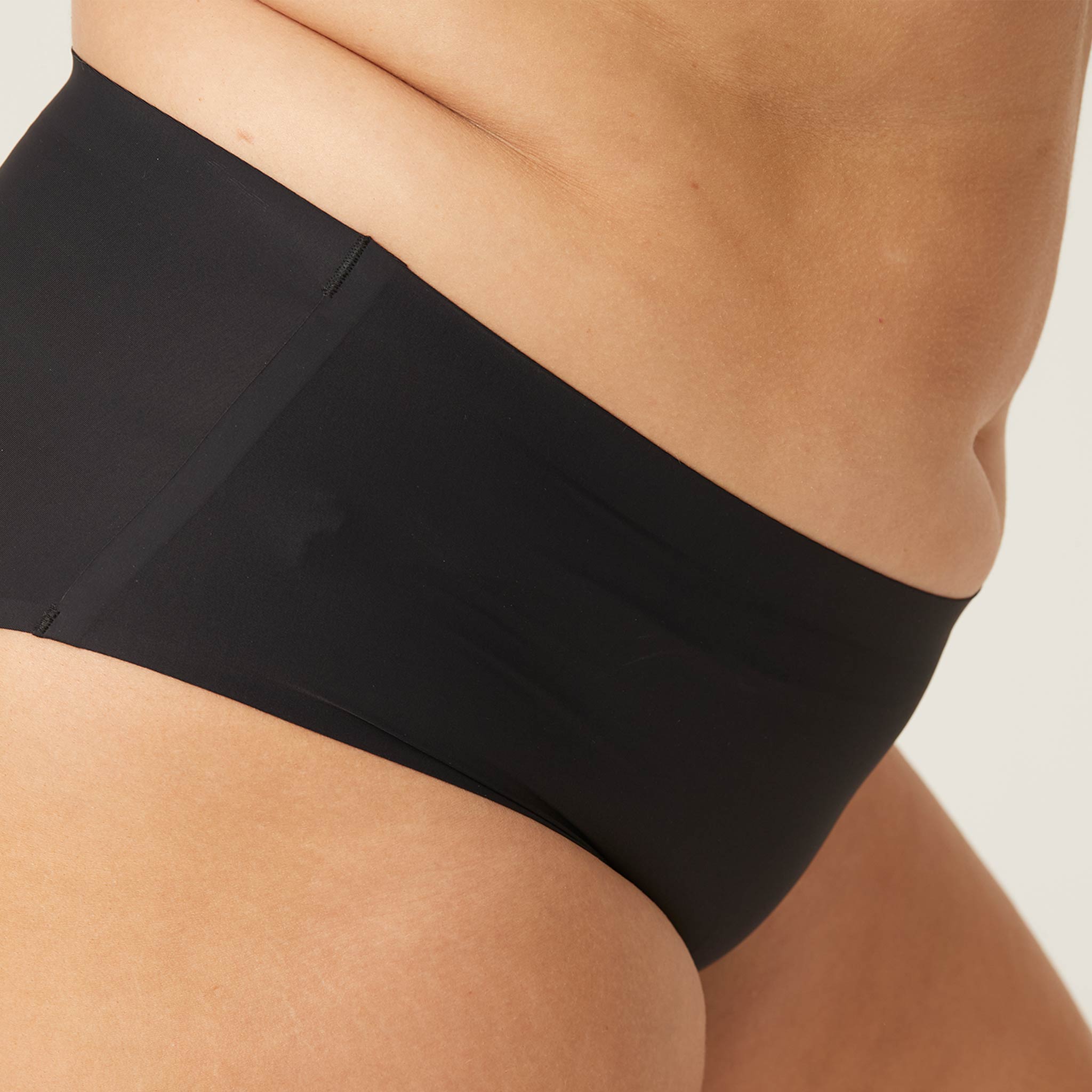 בוקסר ללא תפרים - מנדף זיעה בלבד | אאוטלט